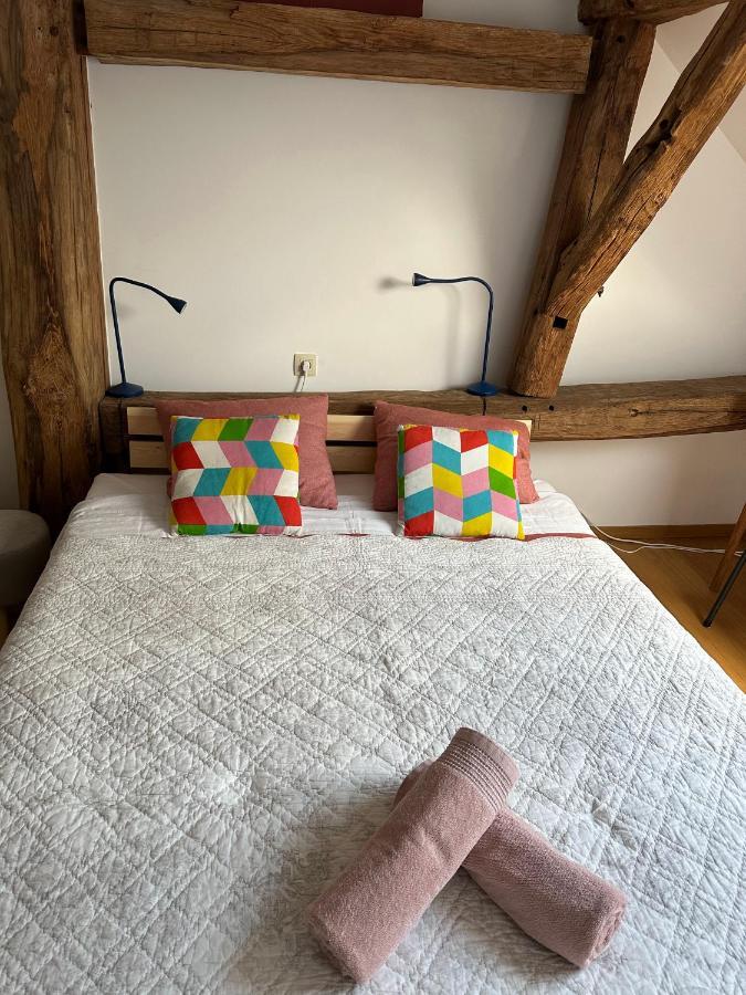 Les Deux Chambres Au Dessus De La Colline Namur Eksteriør billede